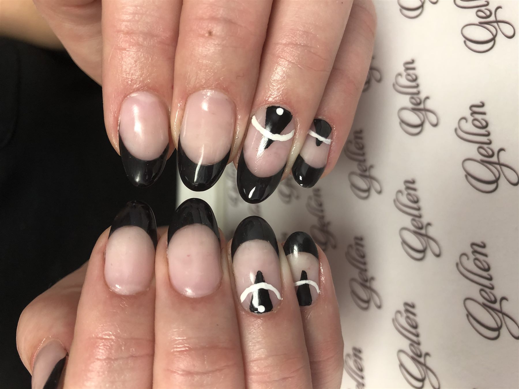 Black French with Bow Accents — Detail View