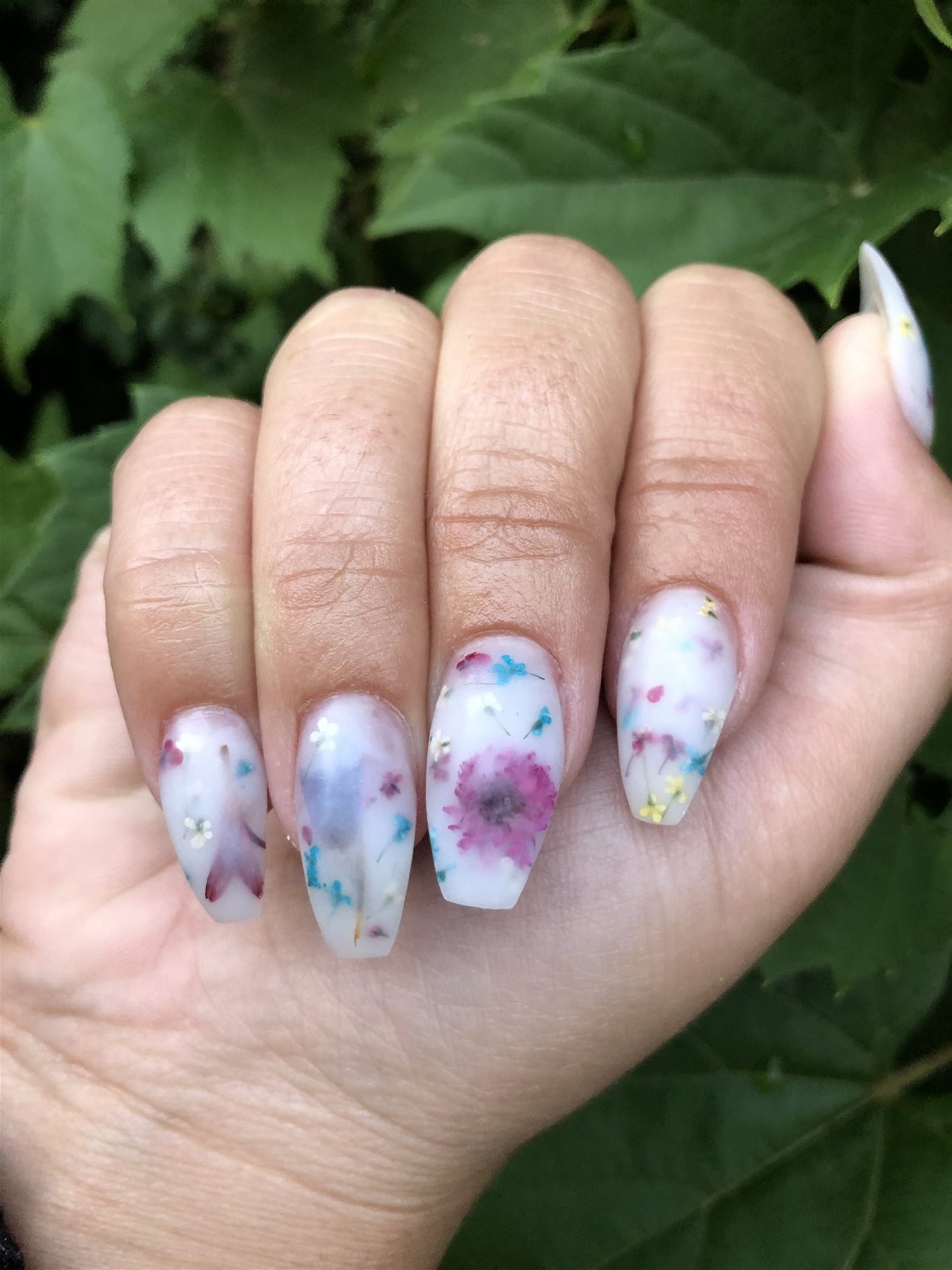 Pressed Flower Nails — Detail View