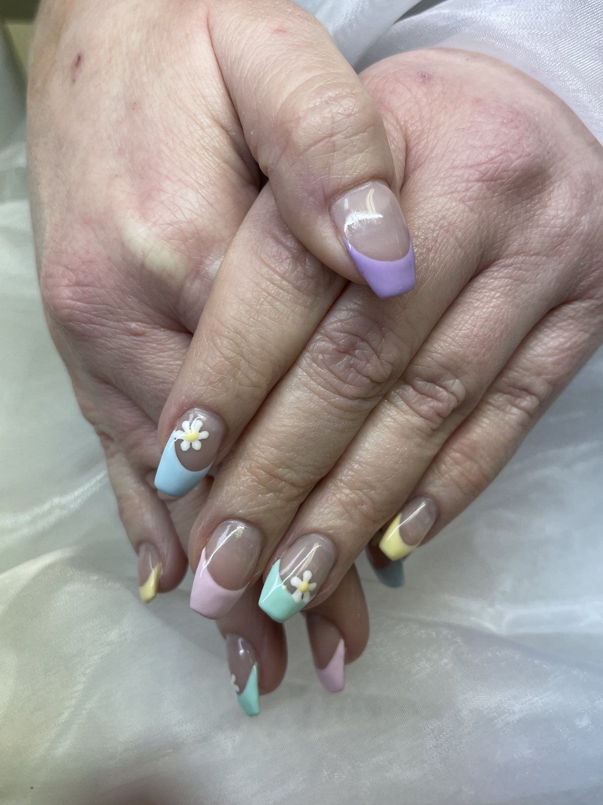 Pastel French Daisy Nails