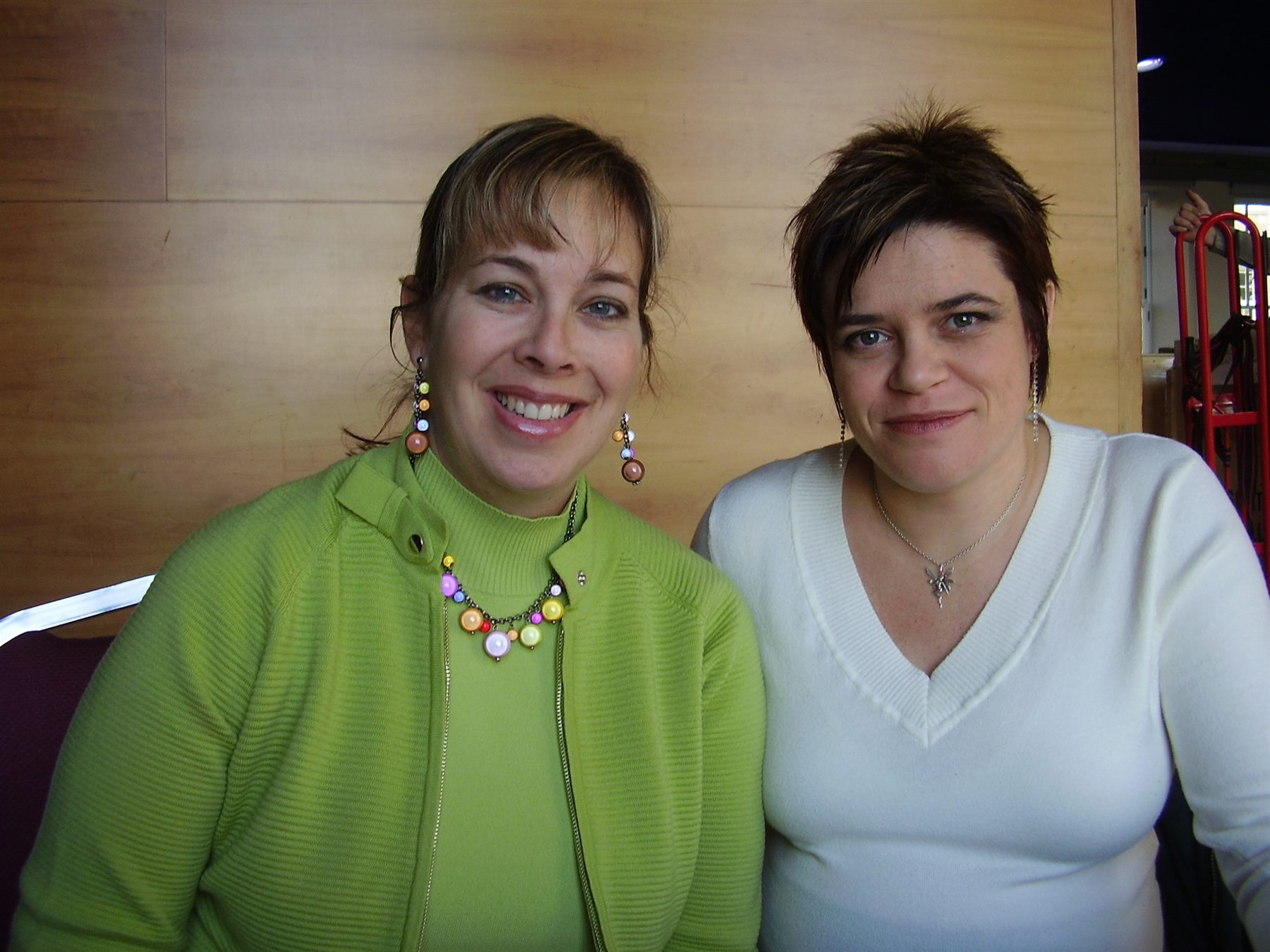 Two attendees at the Quebec Nail Competition