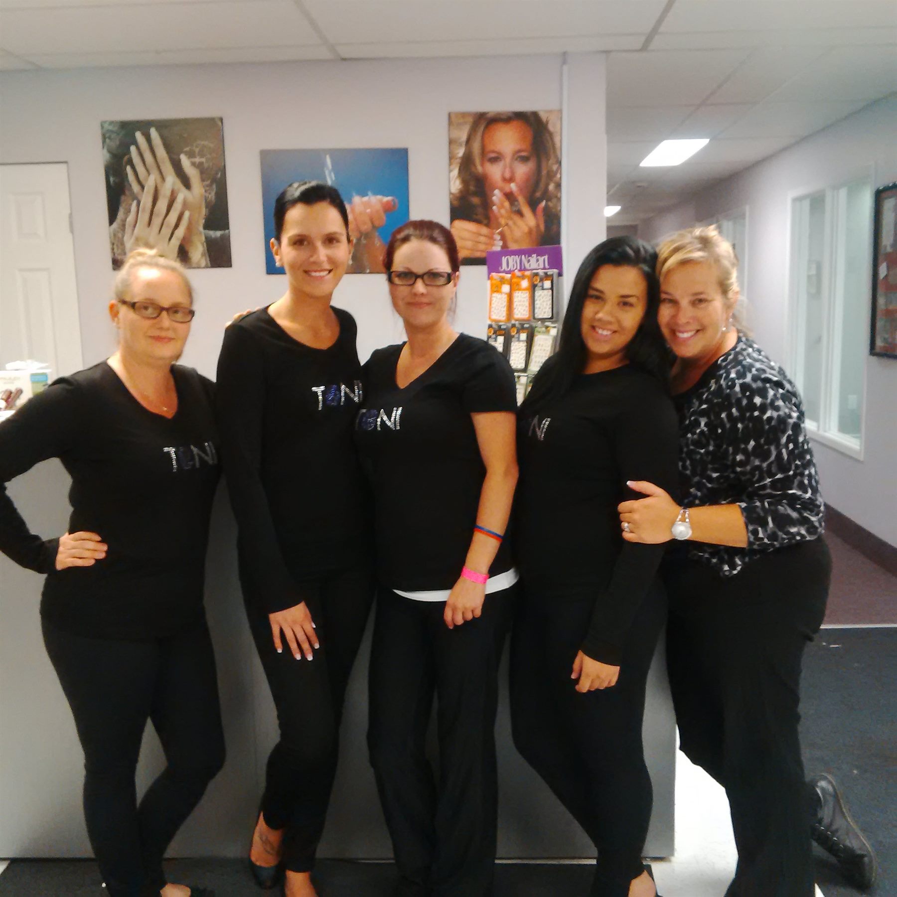 TONi nail students gathered at the institute in 2015